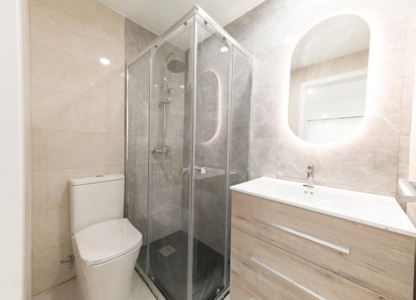 Reventa - Apartamento - Torrevieja - Playa de los Naufragos