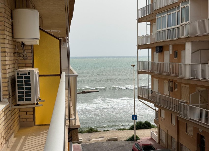 Reventa - Apartamento - Torrevieja - Playa de los Naufragos
