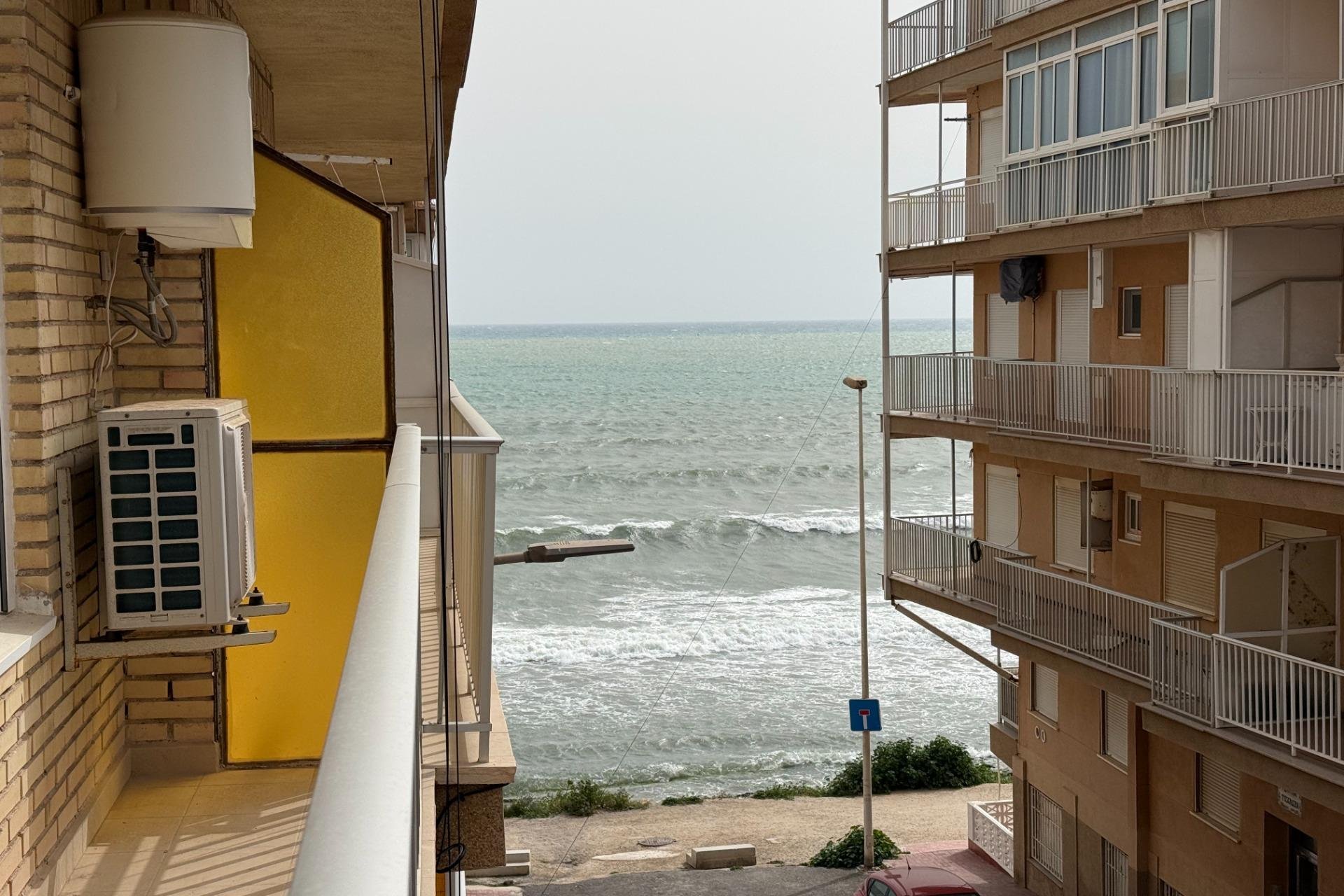 Reventa - Apartamento - Torrevieja - Playa de los Naufragos