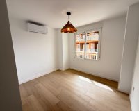 Reventa - Apartamento - Torrevieja - Playa de los Naufragos