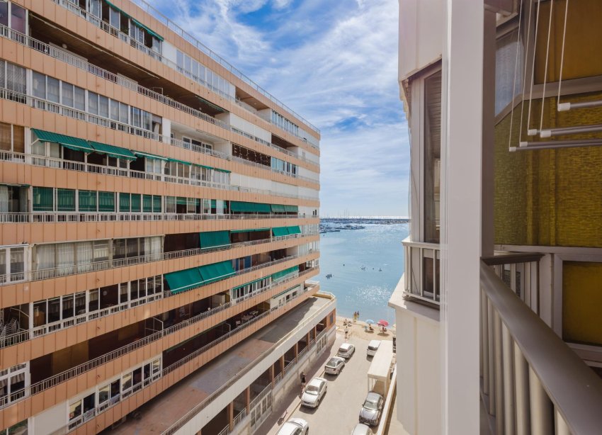 Reventa - Apartamento - Torrevieja - Playa del Acequión