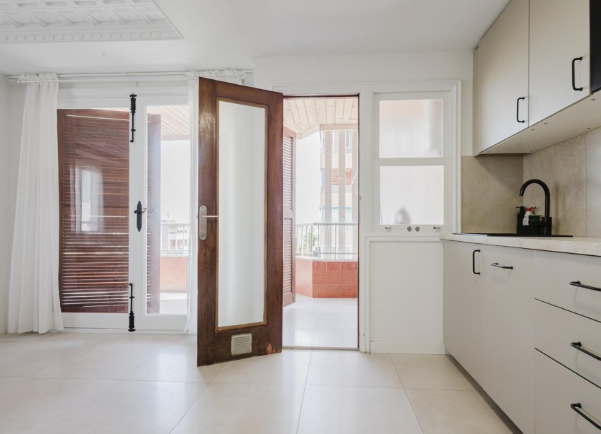 Reventa - Apartamento - Torrevieja - Playa del Acequión