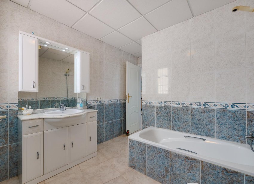 Reventa - Apartamento - Torrevieja - Playa del Acequión