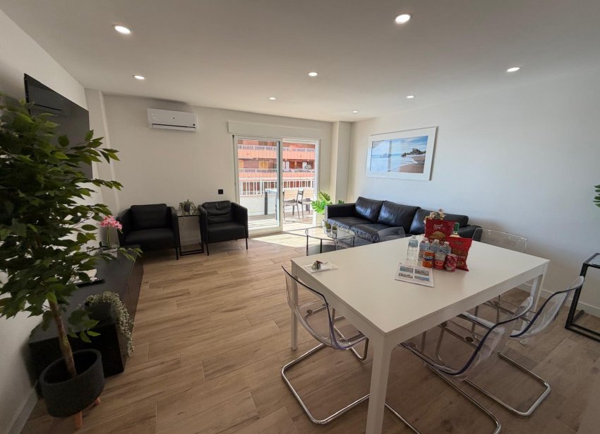 Reventa - Apartamento - Torrevieja - Playa del Acequión