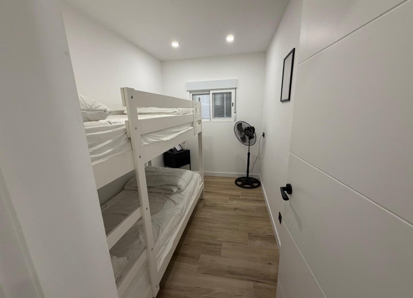 Reventa - Apartamento - Torrevieja - Playa del Acequión