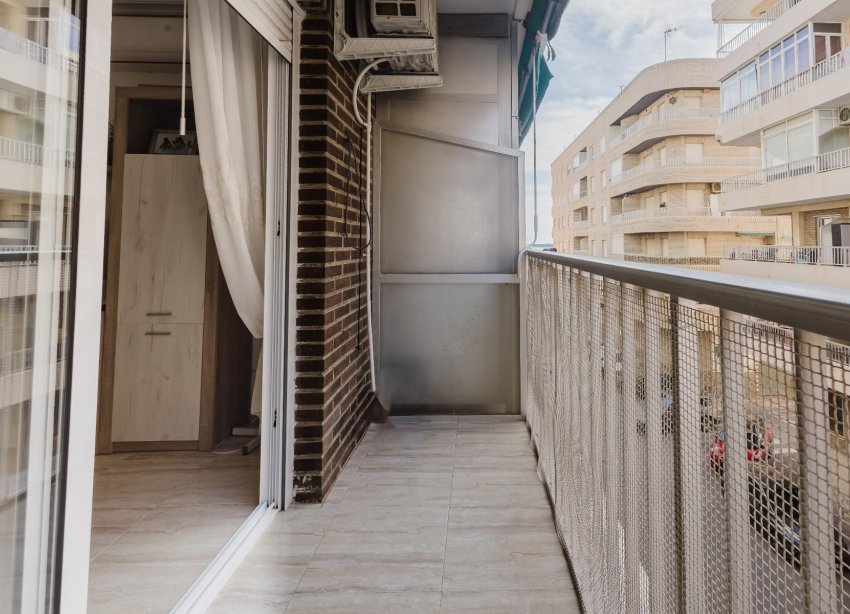 Reventa - Apartamento - Torrevieja - Playa del Acequión