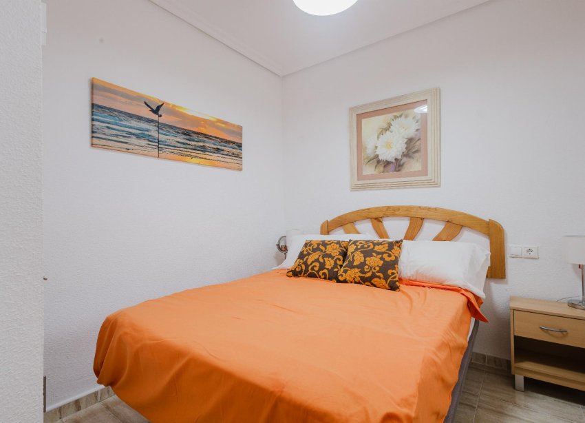 Reventa - Apartamento - Torrevieja - Playa del Acequión