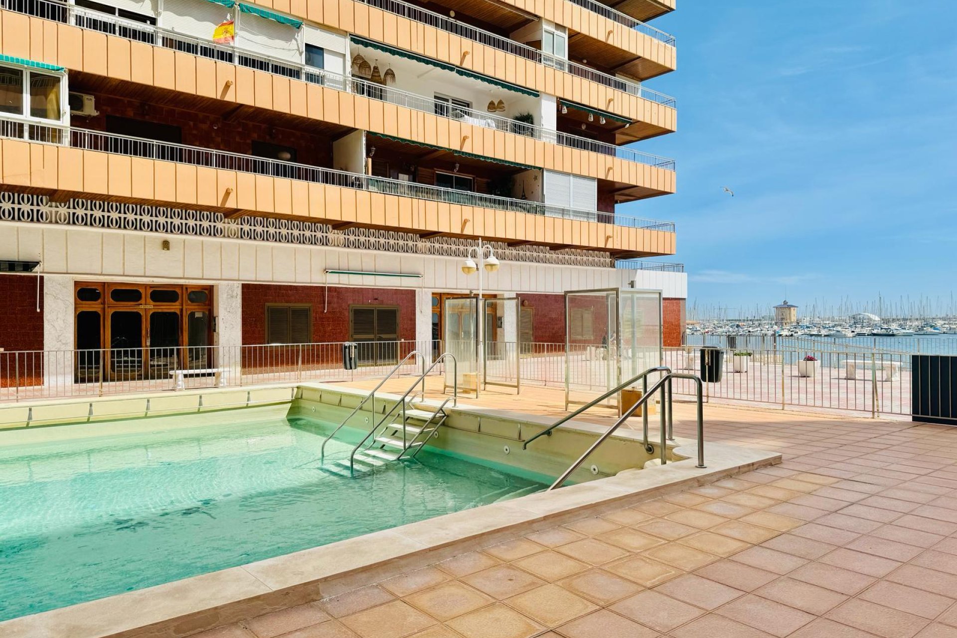 Reventa - Apartamento - Torrevieja - Playa del Acequión