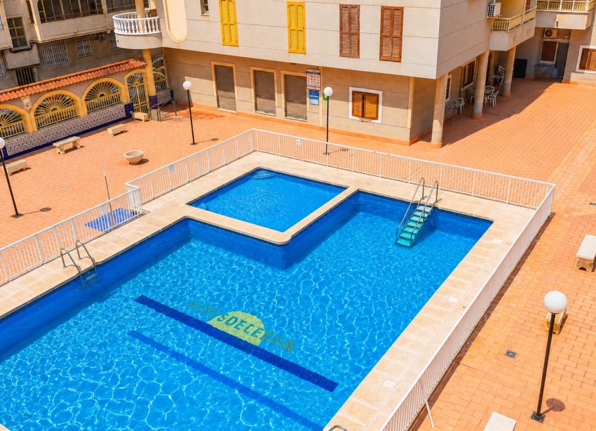 Reventa - Apartamento - Torrevieja - Playa del Acequión