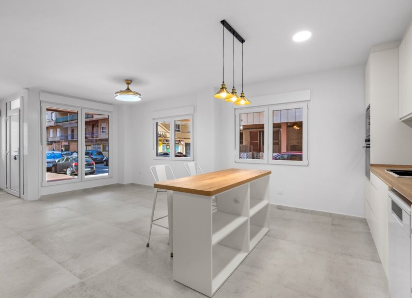 Reventa - Apartamento - Torrevieja - Playa del Acequión