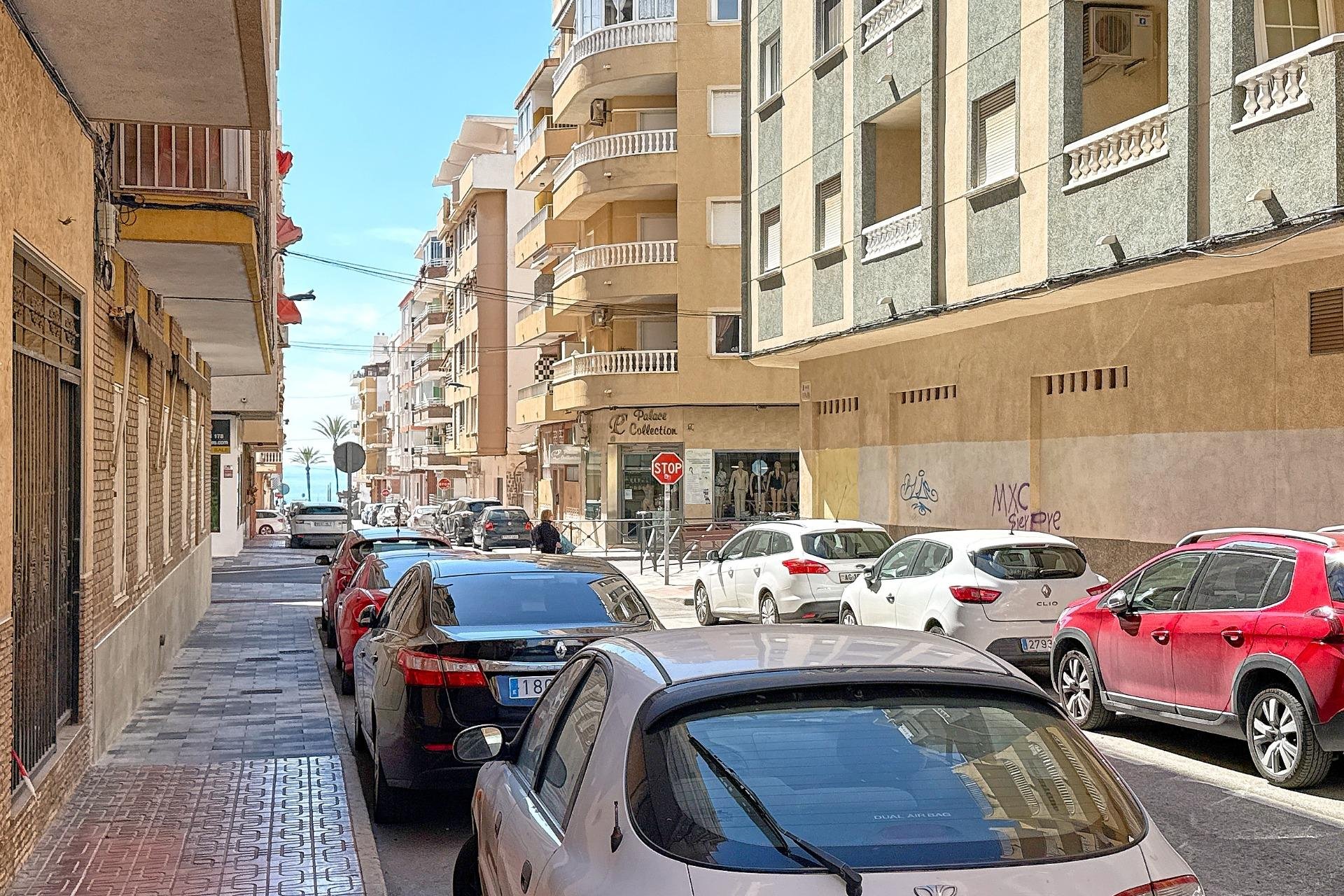 Reventa - Apartamento - Torrevieja - Playa del cura