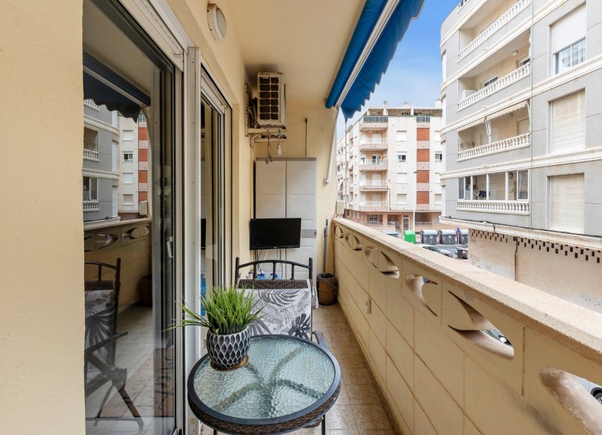 Reventa - Apartamento - Torrevieja - Playa del Cura