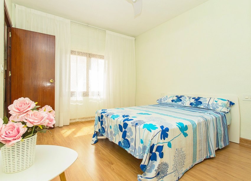 Reventa - Apartamento - Torrevieja - Playa del cura