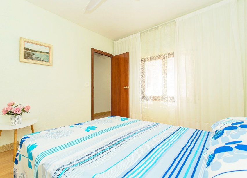 Reventa - Apartamento - Torrevieja - Playa del cura