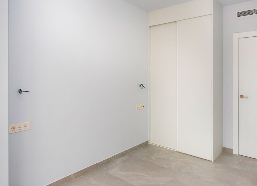 Reventa - Apartamento - Torrevieja - Playa del Cura