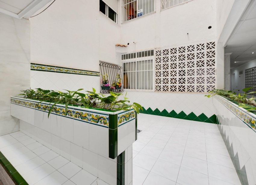 Reventa - Apartamento - Torrevieja - Playa del cura