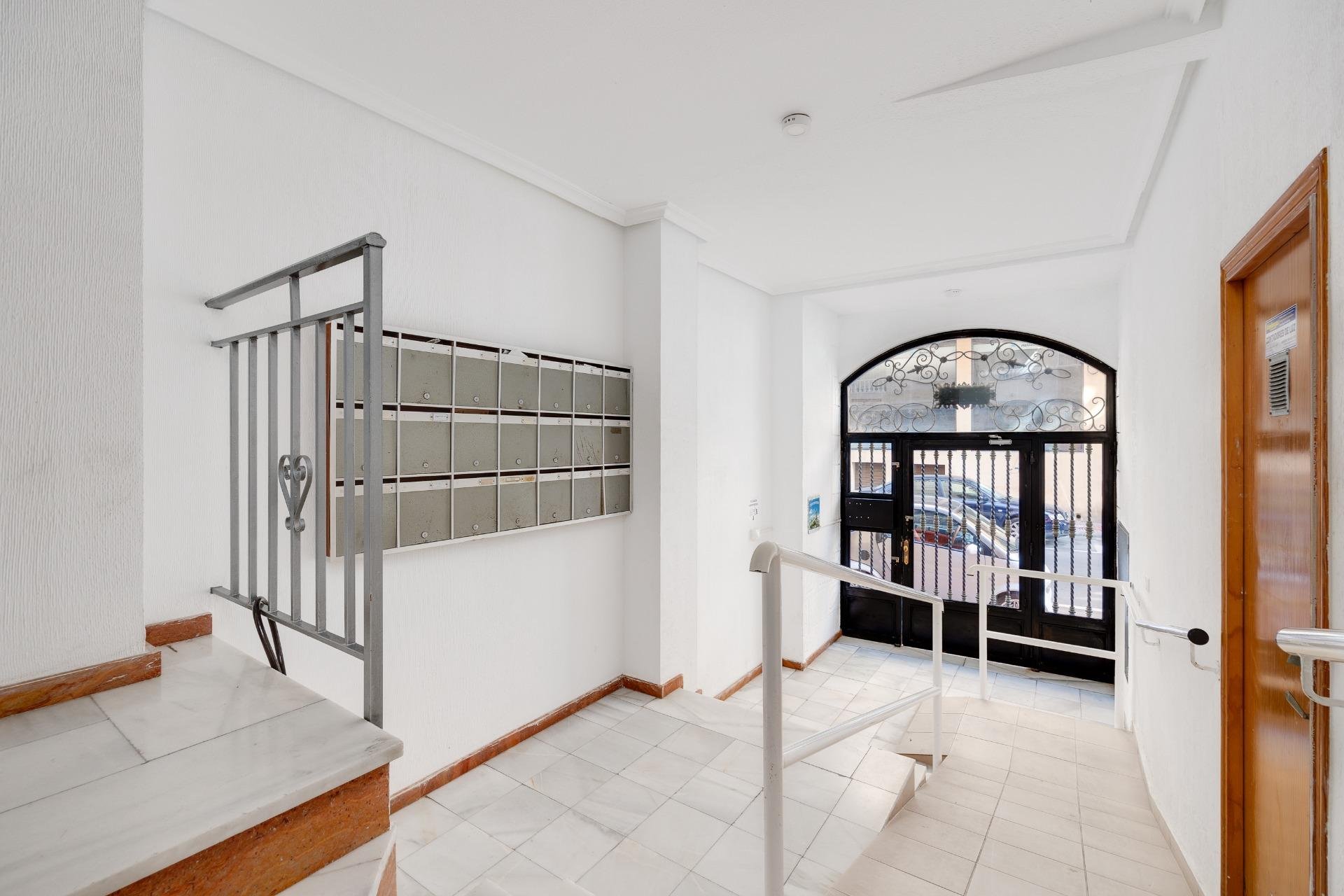 Reventa - Apartamento - Torrevieja - Playa del cura