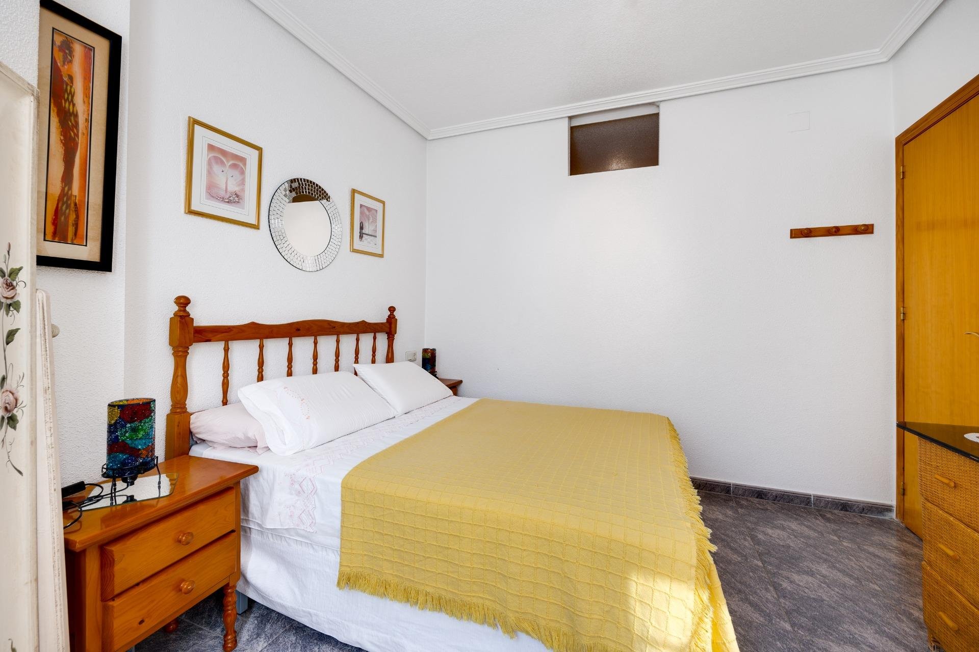 Reventa - Apartamento - Torrevieja - Playa del cura