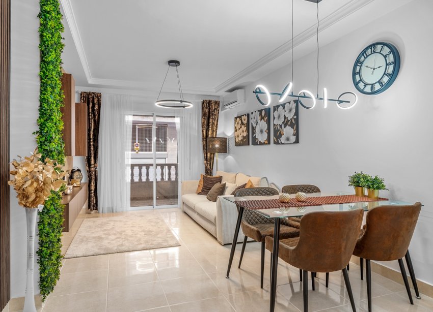 Reventa - Apartamento - Torrevieja - Playa del Cura