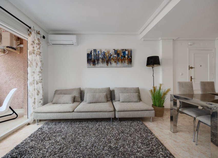Reventa - Apartamento - Torrevieja - Playa del cura