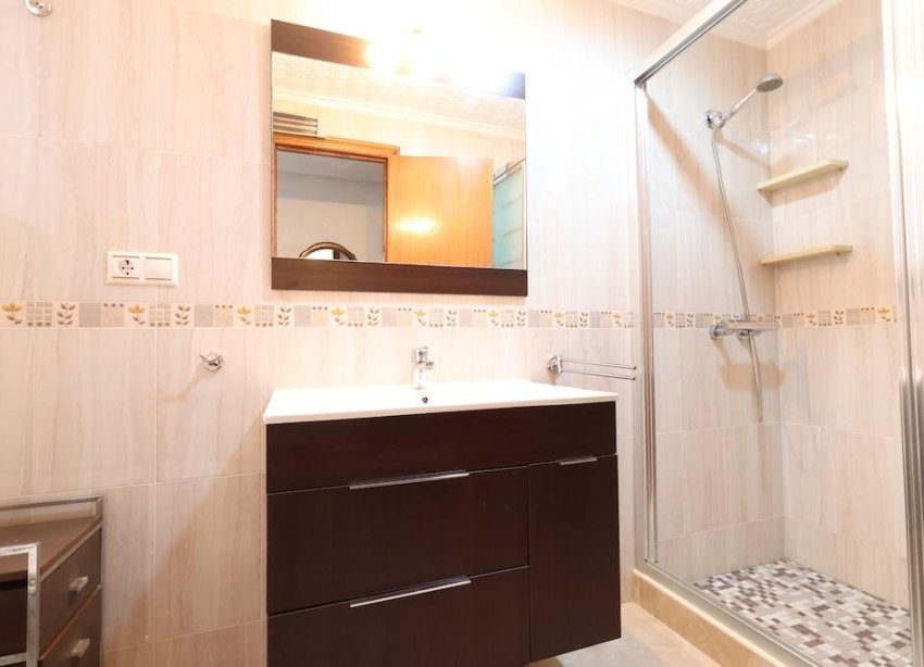 Reventa - Apartamento - Torrevieja - Playa del Cura