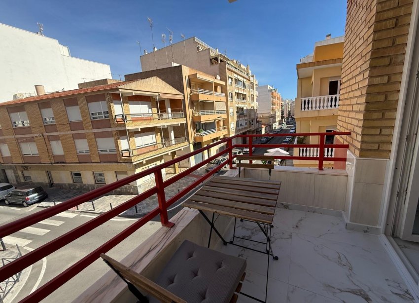 Reventa - Apartamento - Torrevieja - Playa del cura