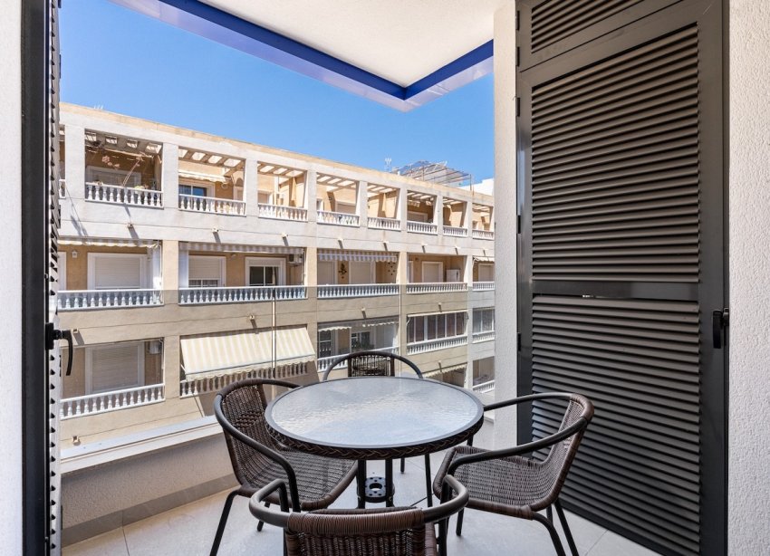 Reventa - Apartamento - Torrevieja - Playa del Cura