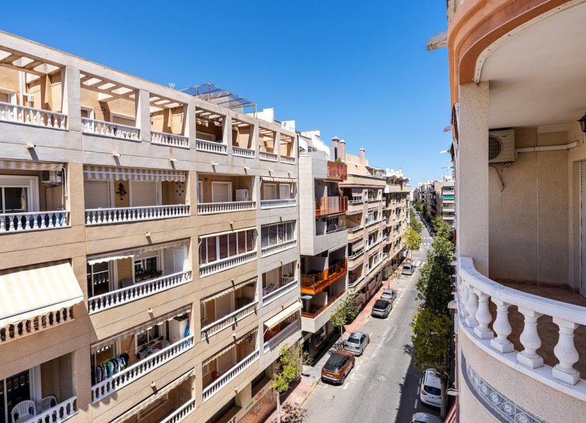 Reventa - Apartamento - Torrevieja - Playa del Cura
