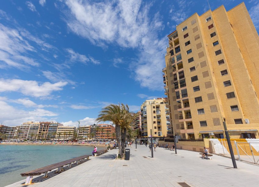 Reventa - Apartamento - Torrevieja - Playa del cura