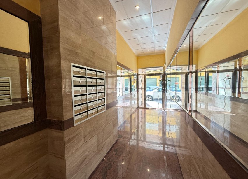 Reventa - Apartamento - Torrevieja - Playa del cura