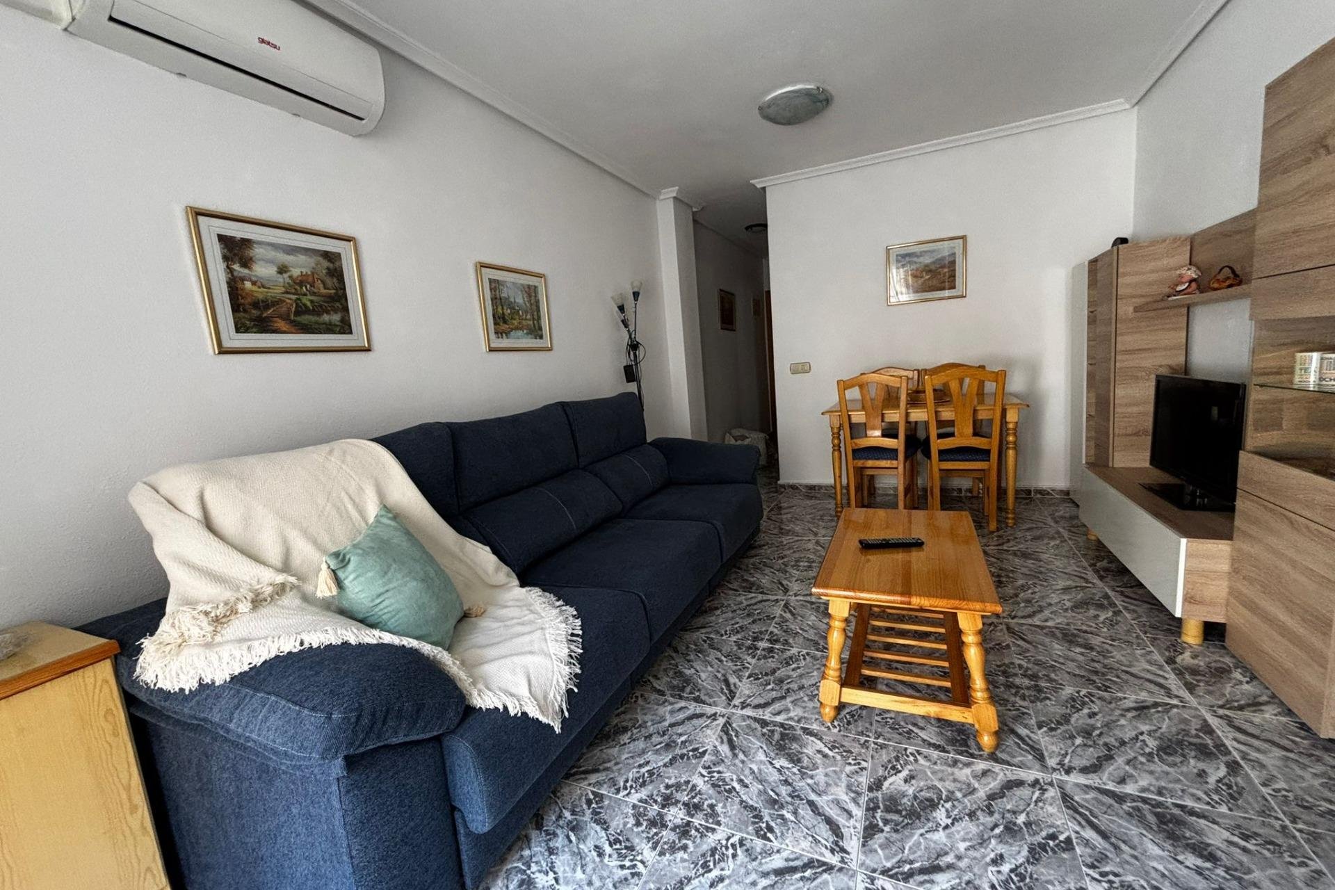 Reventa - Apartamento - Torrevieja - Playa del cura