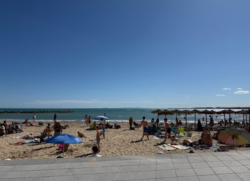 Reventa - Apartamento - Torrevieja - Playa del cura