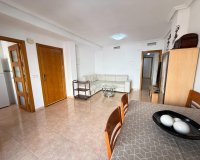 Reventa - Apartamento - Torrevieja - Playa del cura
