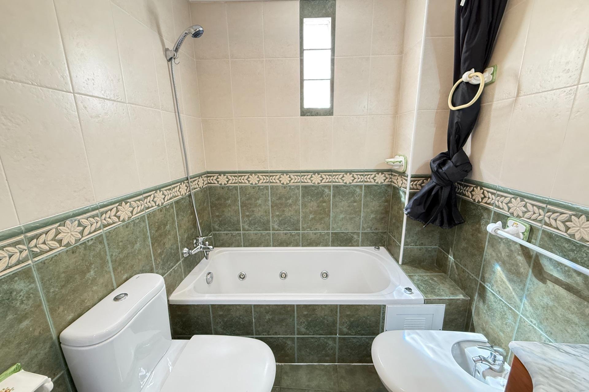 Reventa - Apartamento - Torrevieja - Playa del cura