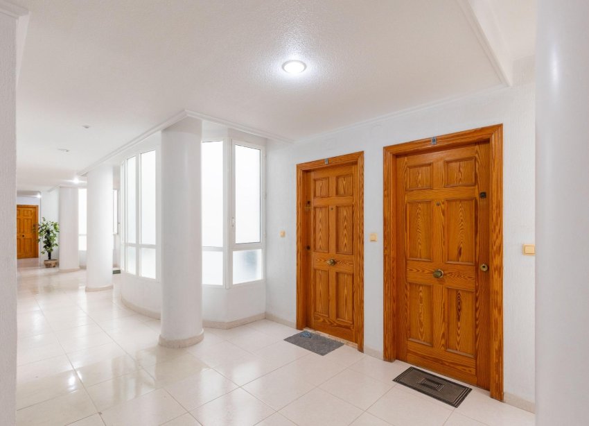 Reventa - Apartamento - Torrevieja - Playa del cura