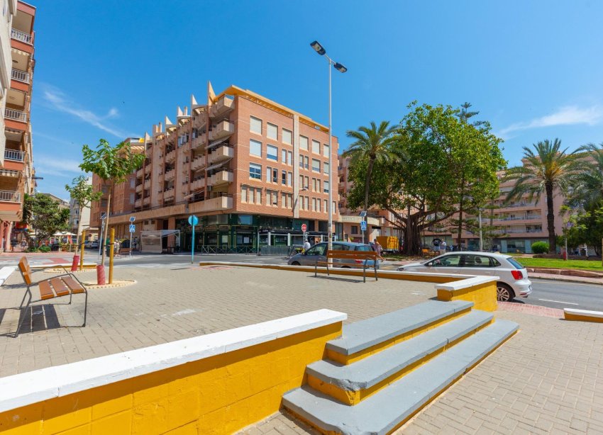 Reventa - Apartamento - Torrevieja - Playa del Cura