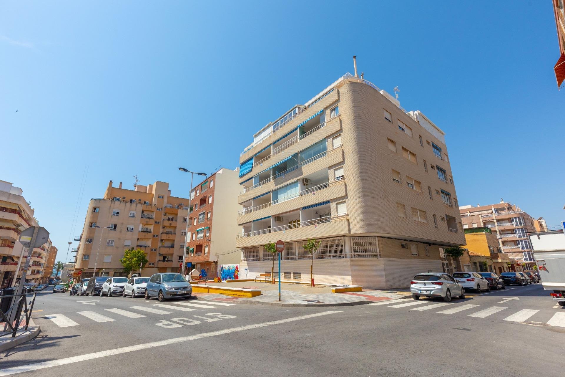 Reventa - Apartamento - Torrevieja - Playa del Cura