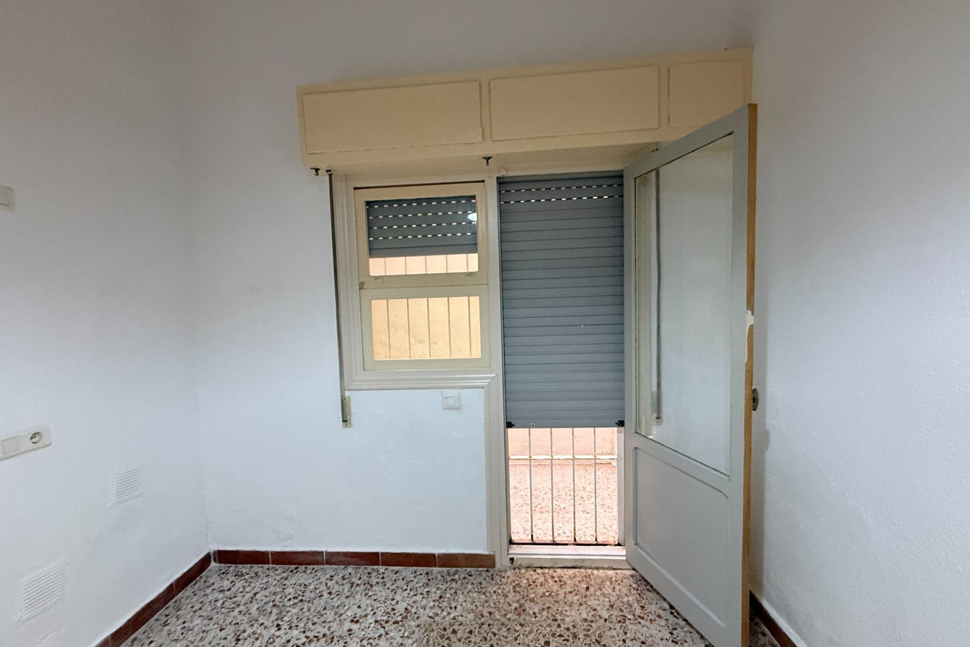 Reventa - Apartamento - Torrevieja - Playa del Cura
