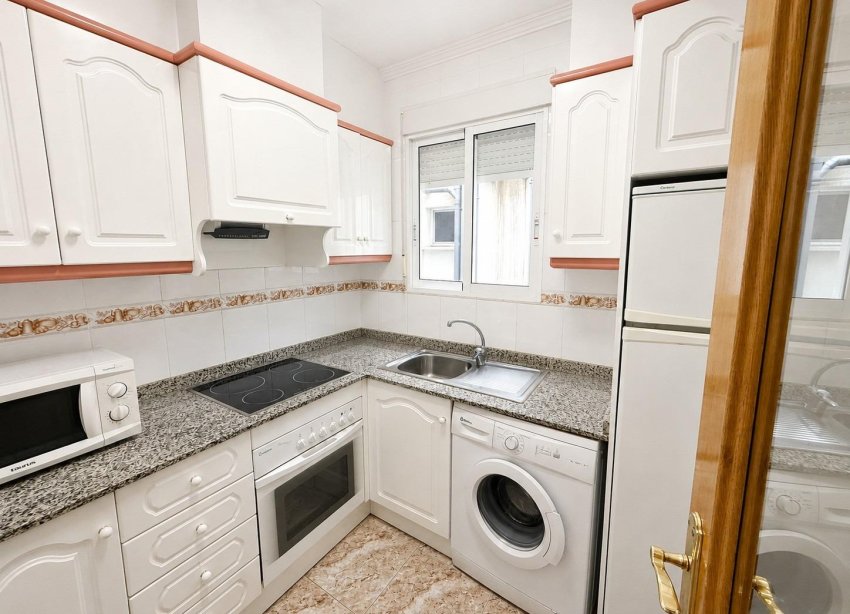 Reventa - Apartamento - Torrevieja - Playa del Cura