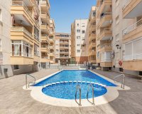 Reventa - Apartamento - Torrevieja - Playa del Cura