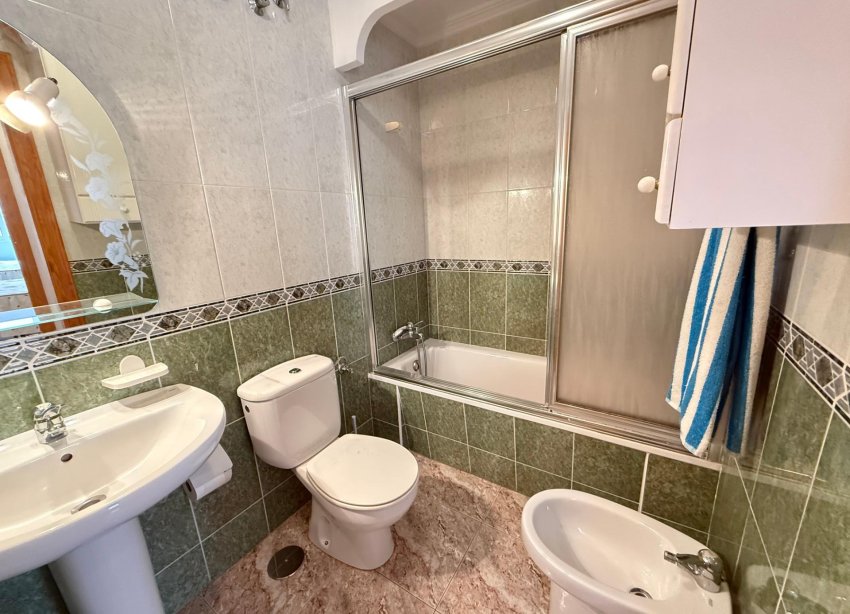 Reventa - Apartamento - Torrevieja - Playa del Cura