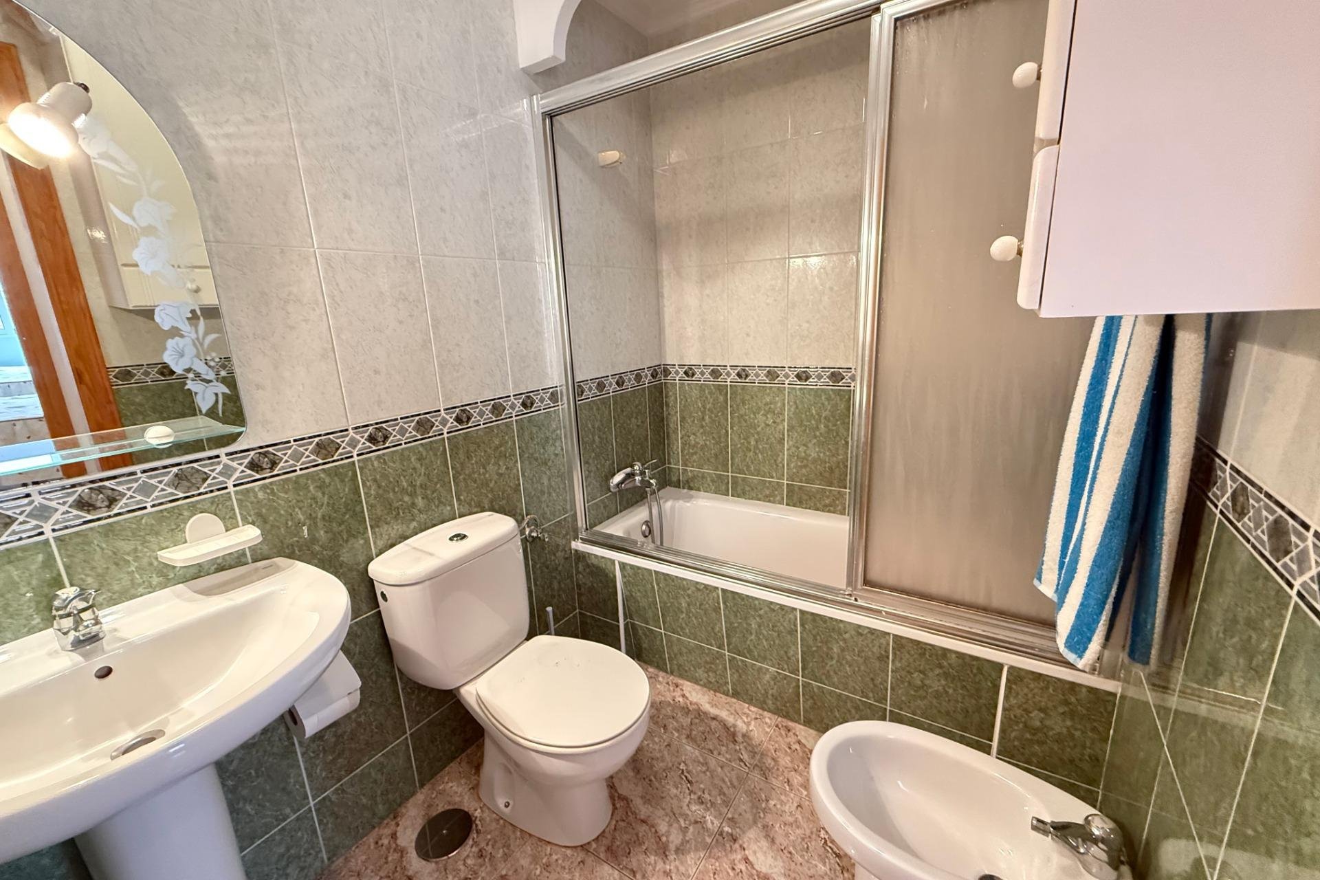 Reventa - Apartamento - Torrevieja - Playa del Cura