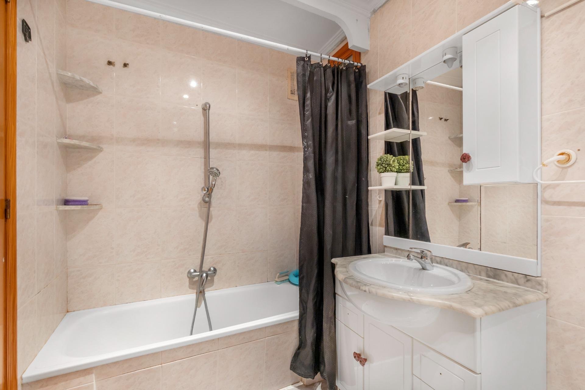 Reventa - Apartamento - Torrevieja - Playa del Cura