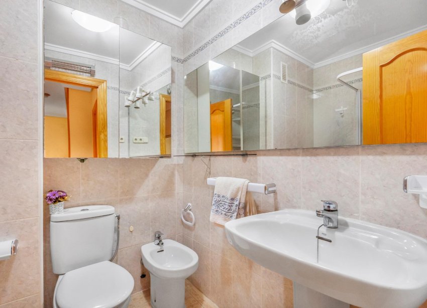 Reventa - Apartamento - Torrevieja - Playa del Cura