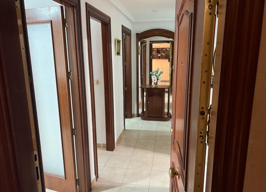 Reventa - Apartamento - Torrevieja - Playa del Cura