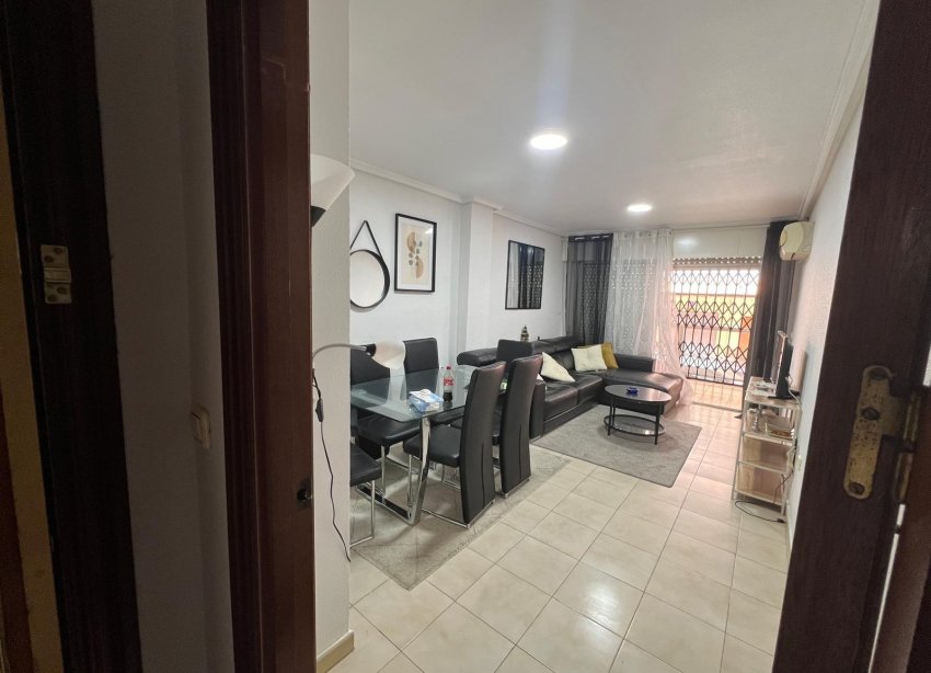 Reventa - Apartamento - Torrevieja - Playa del Cura