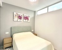 Reventa - Apartamento - Torrevieja - Playa del Cura
