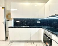 Reventa - Apartamento - Torrevieja - Playa del Cura