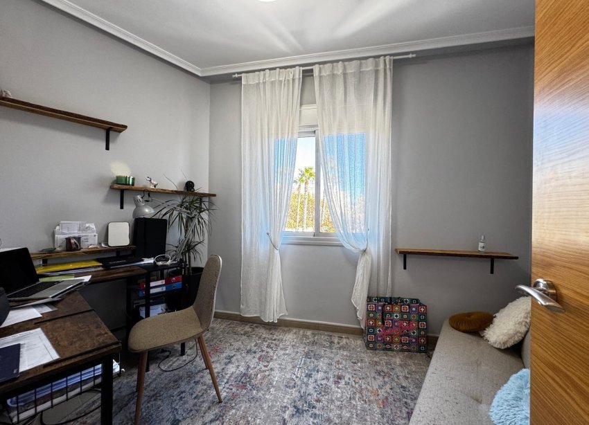Reventa - Apartamento - Torrevieja - Playa del Cura