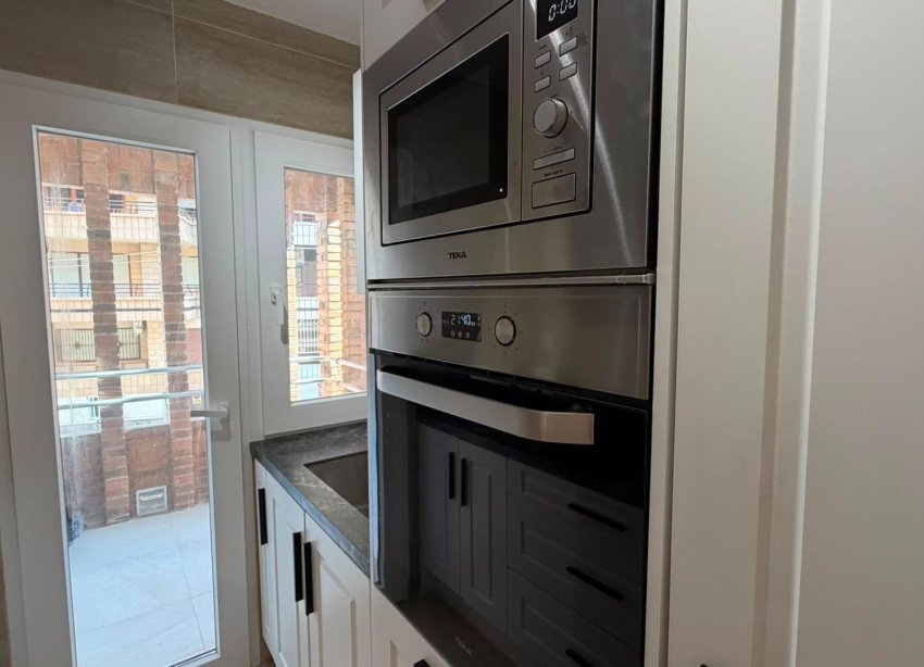 Reventa - Apartamento - Torrevieja - Playa del Cura
